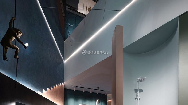 选择装修公司时，首先要关注其资质。一家正规的装修公司应该具备以下资质：